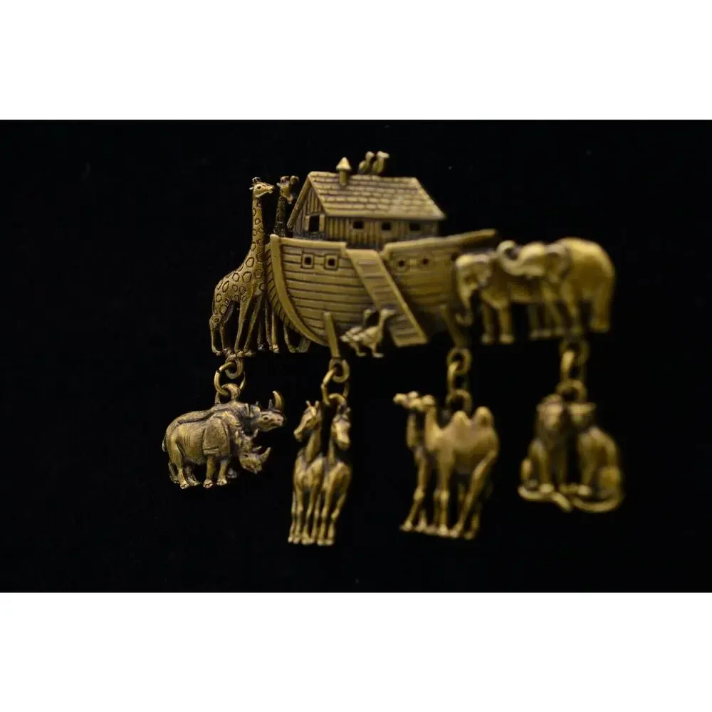 JJ Vintage Noah's Ark Charm Pin Brooch Animal Dangle Brass Signed NOS 80s BinAC